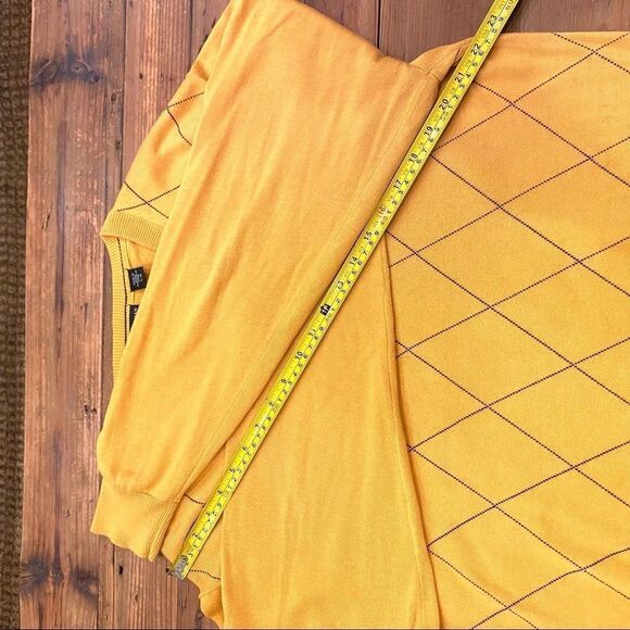 Greg Norman Golf Sweater Yellow V-Neck size Large - Picture 7 of 16